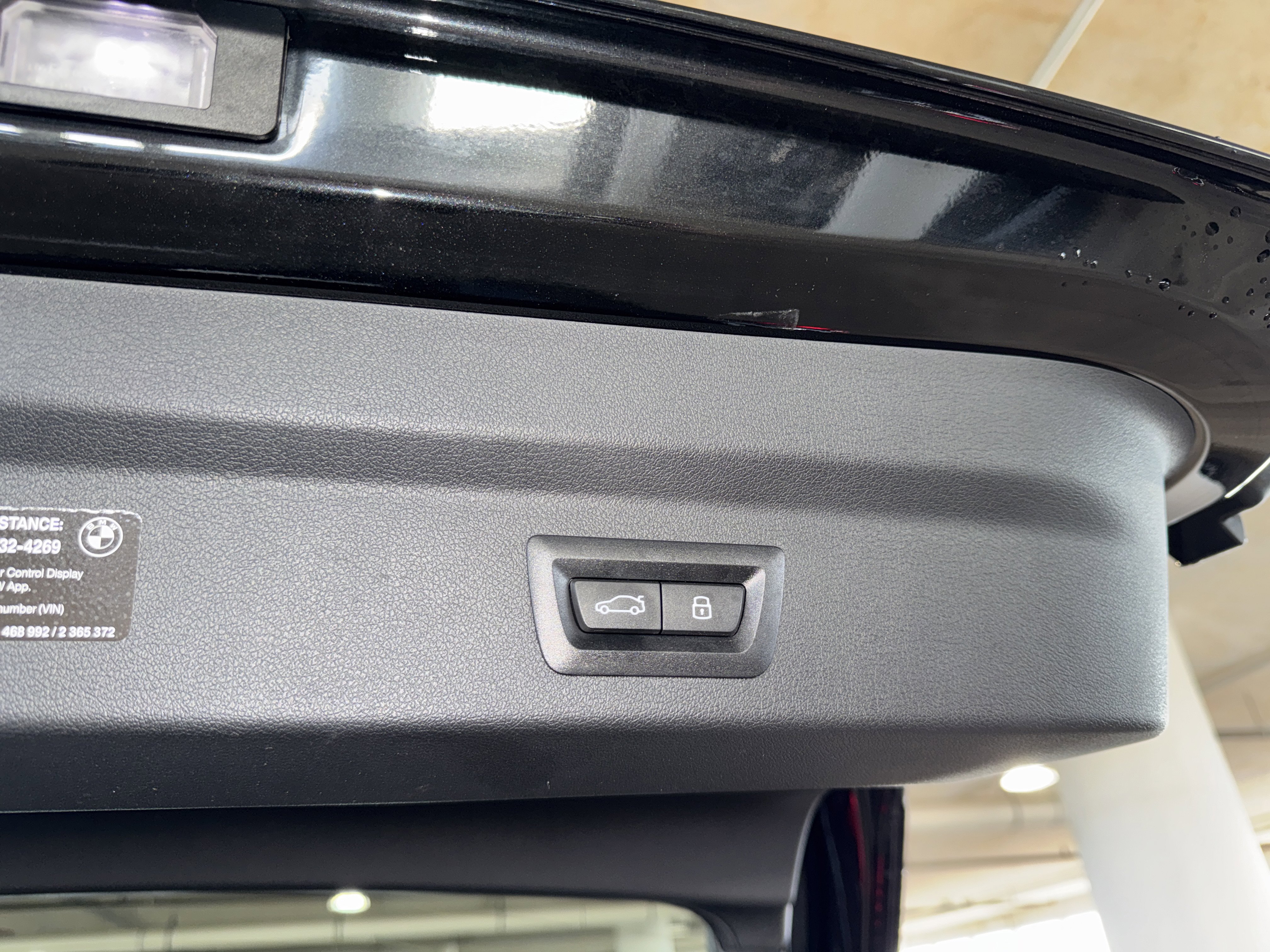 Certified 2025 BMW X2 xDrive28i image 14