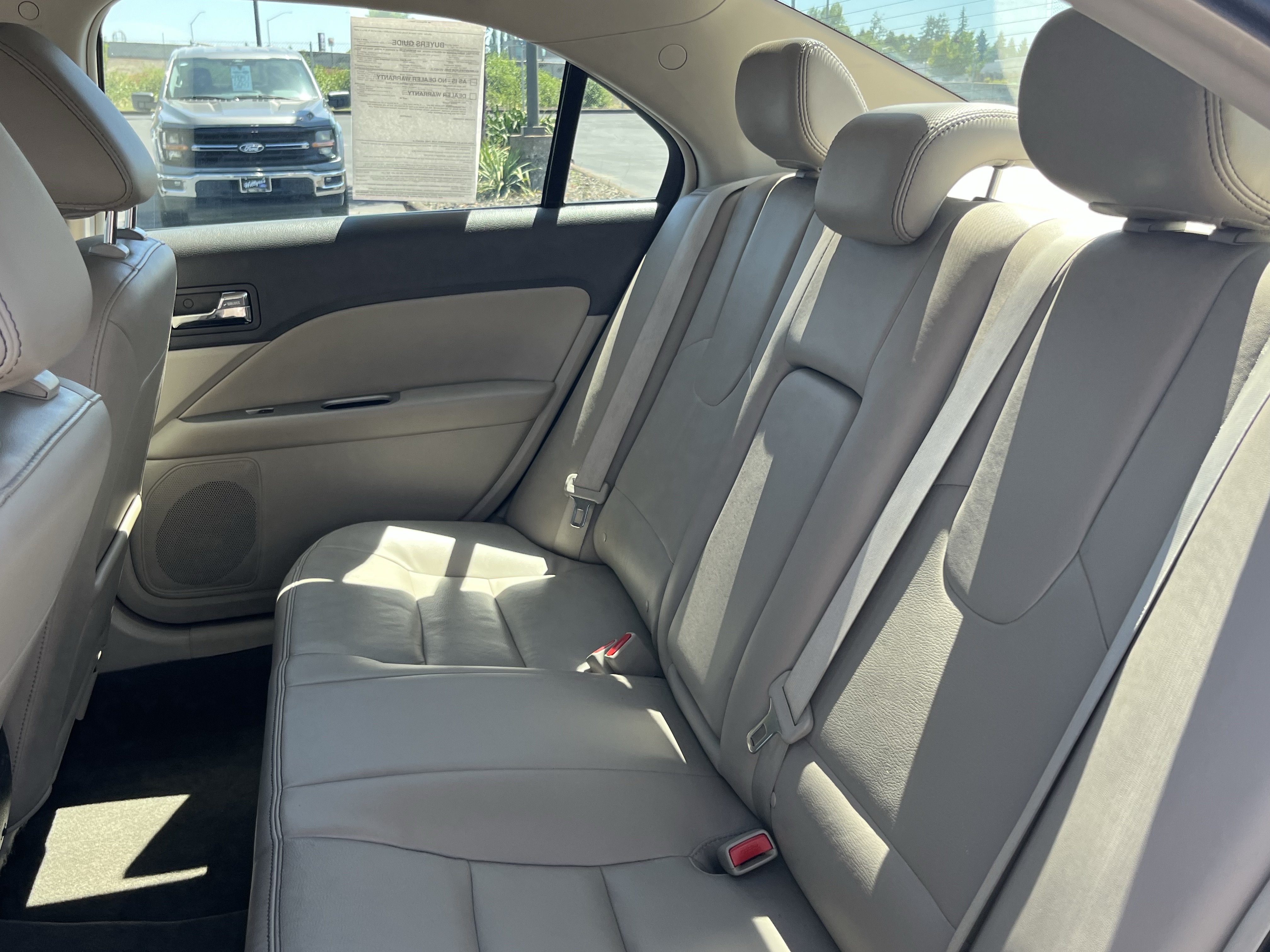 Used 2011 Ford Fusion SEL w/ 301A Rapid Spec Order Code FWD image 12