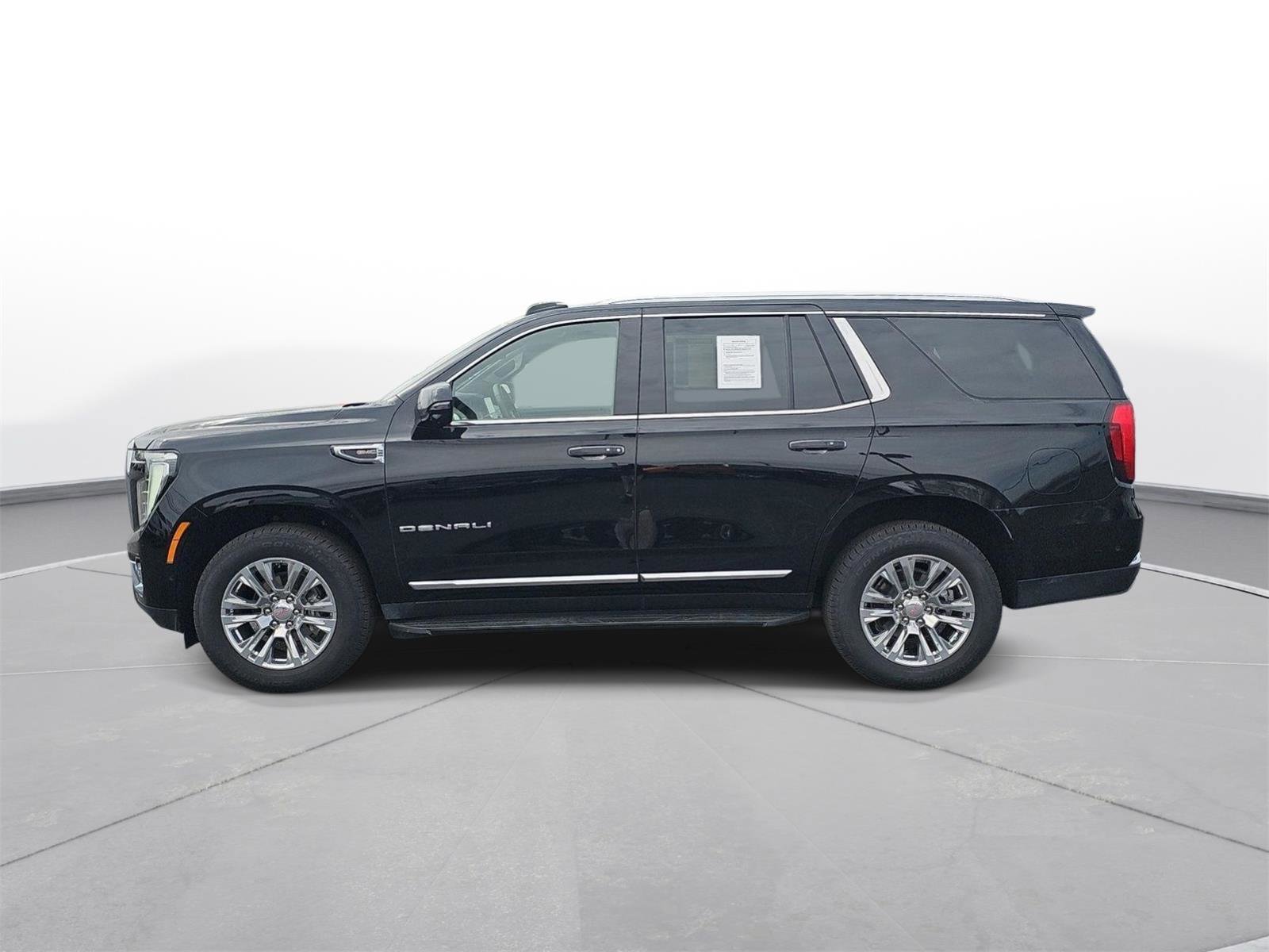 Used 2025 GMC Yukon Denali image 8