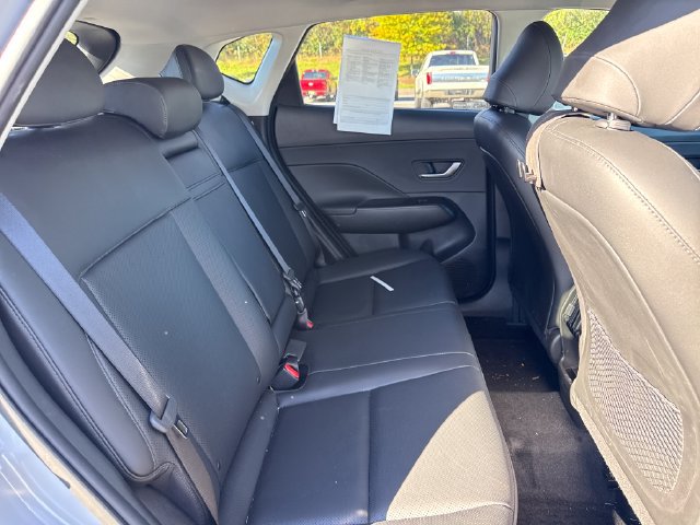 Used 2025 Hyundai Kona Limited AWD/4WD image 15