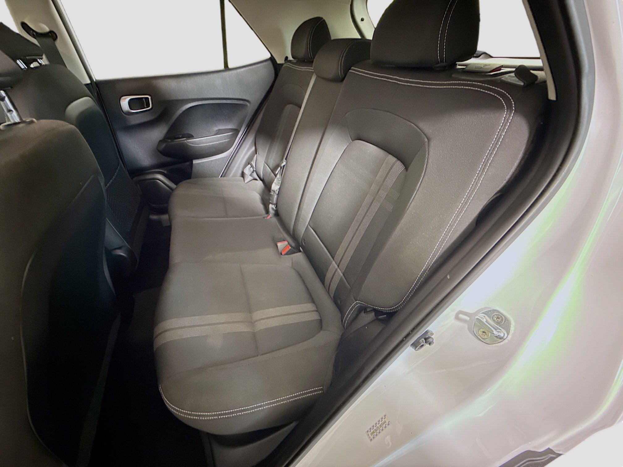 Used 2020 Hyundai Venue SEL w/ Convenience + Premium Package image 25