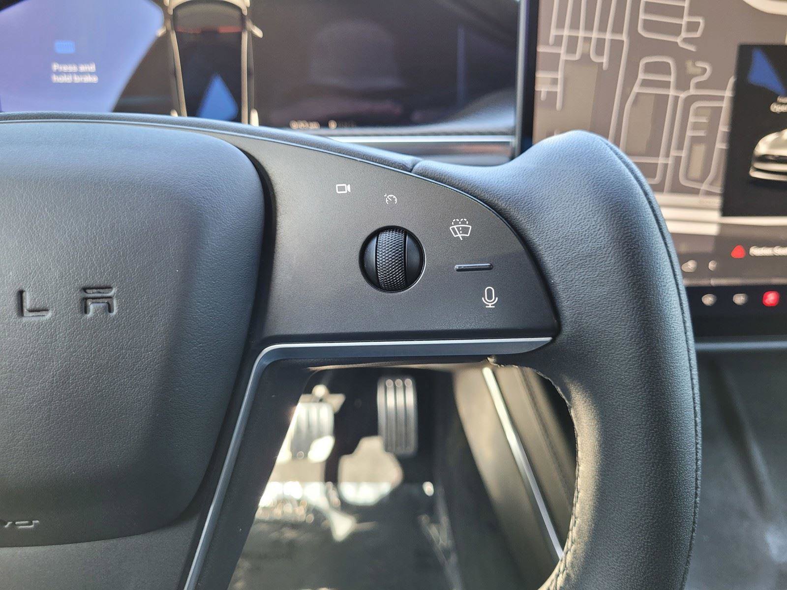 Used 2021 Tesla Model S Plaid image 32