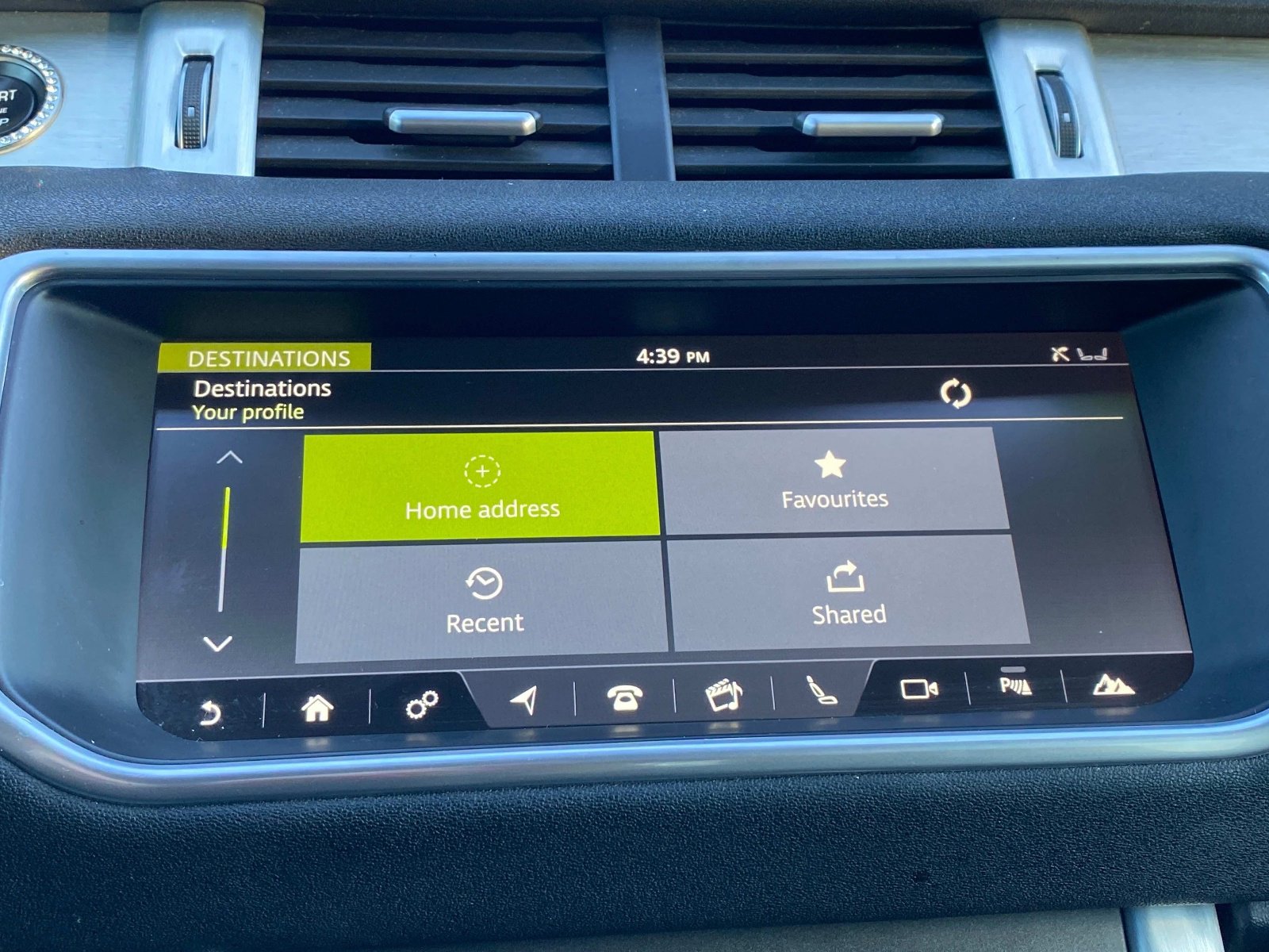 Used 2017 Land Rover Range Rover Evoque SE Premium AWD/4WD image 32