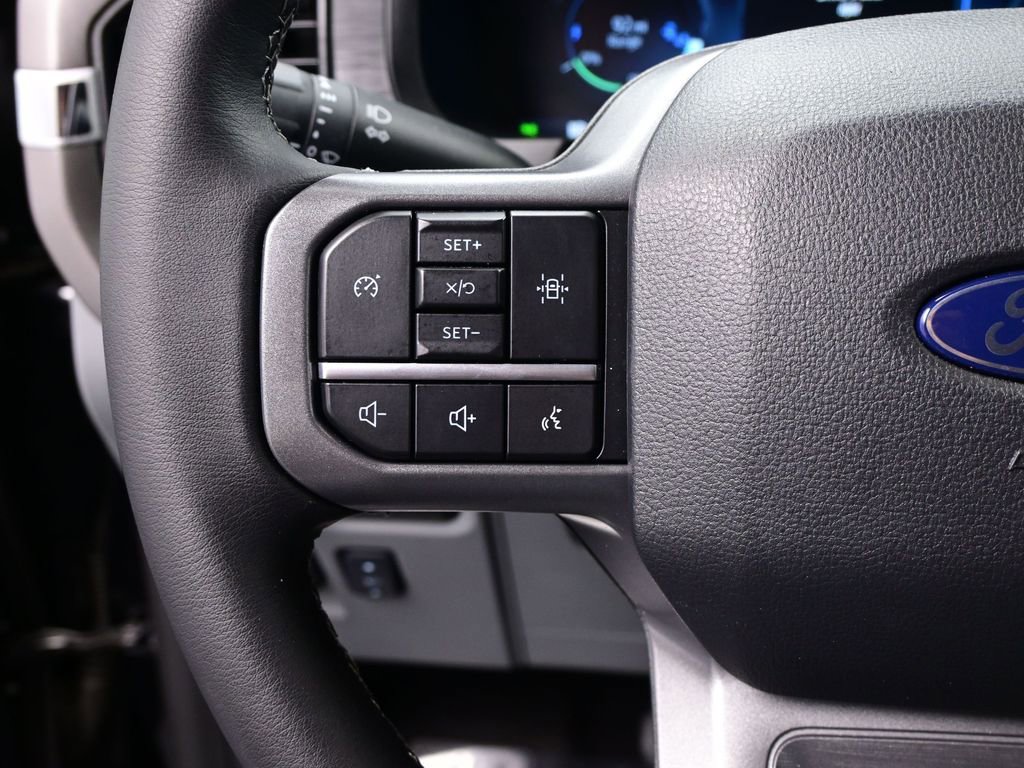 Used 2025 Ford F150 Lightning XLT image 14