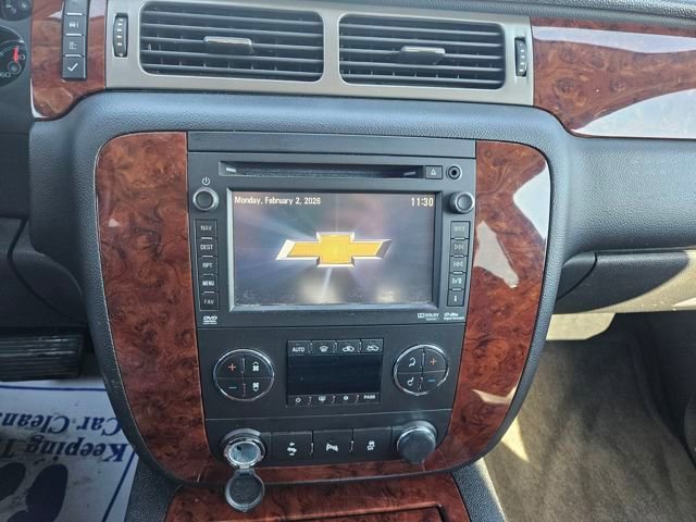 Used 2012 Chevrolet Avalanche LTZ image 18