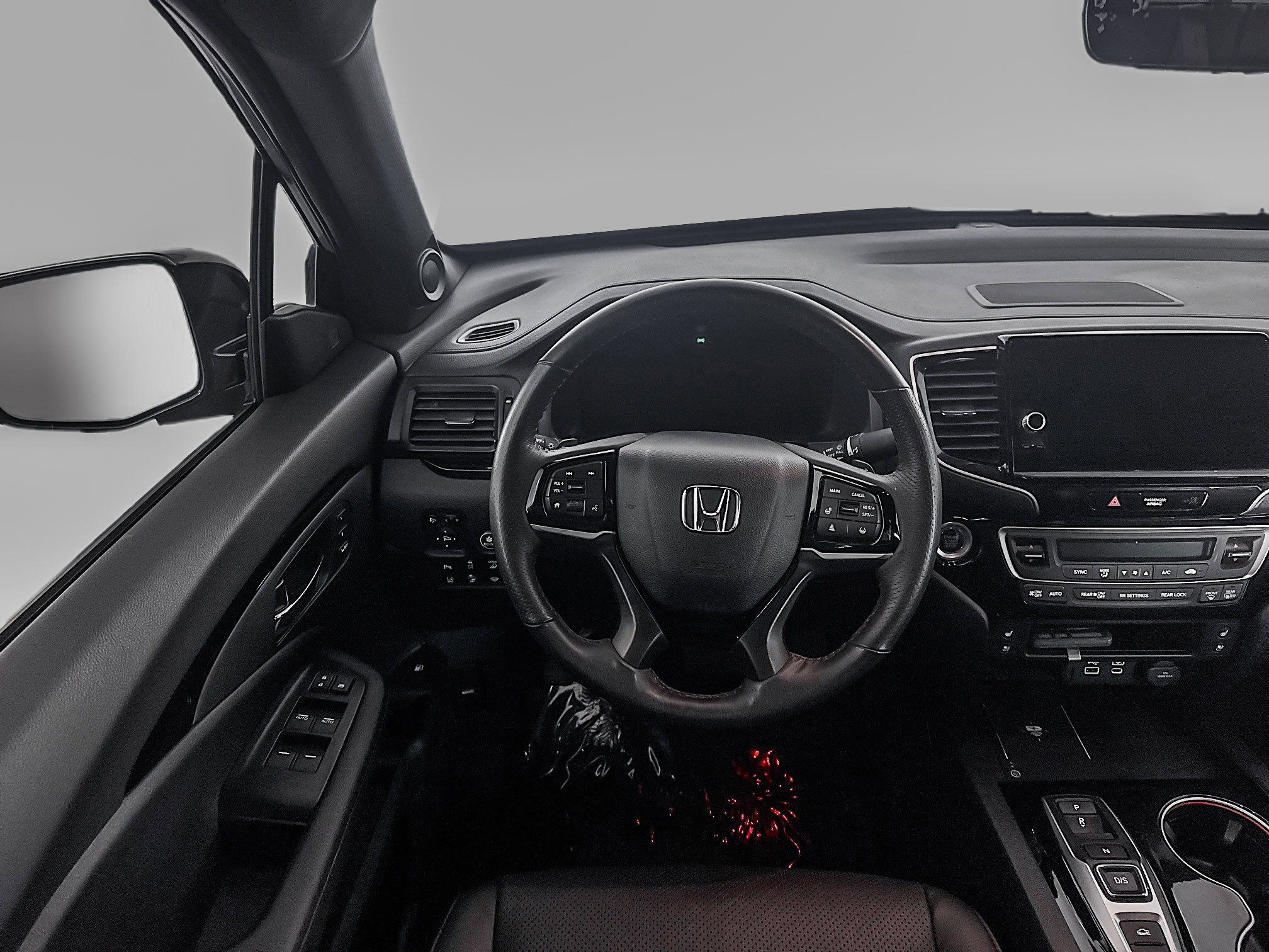 Used 2025 Honda Ridgeline Black Edition image 17