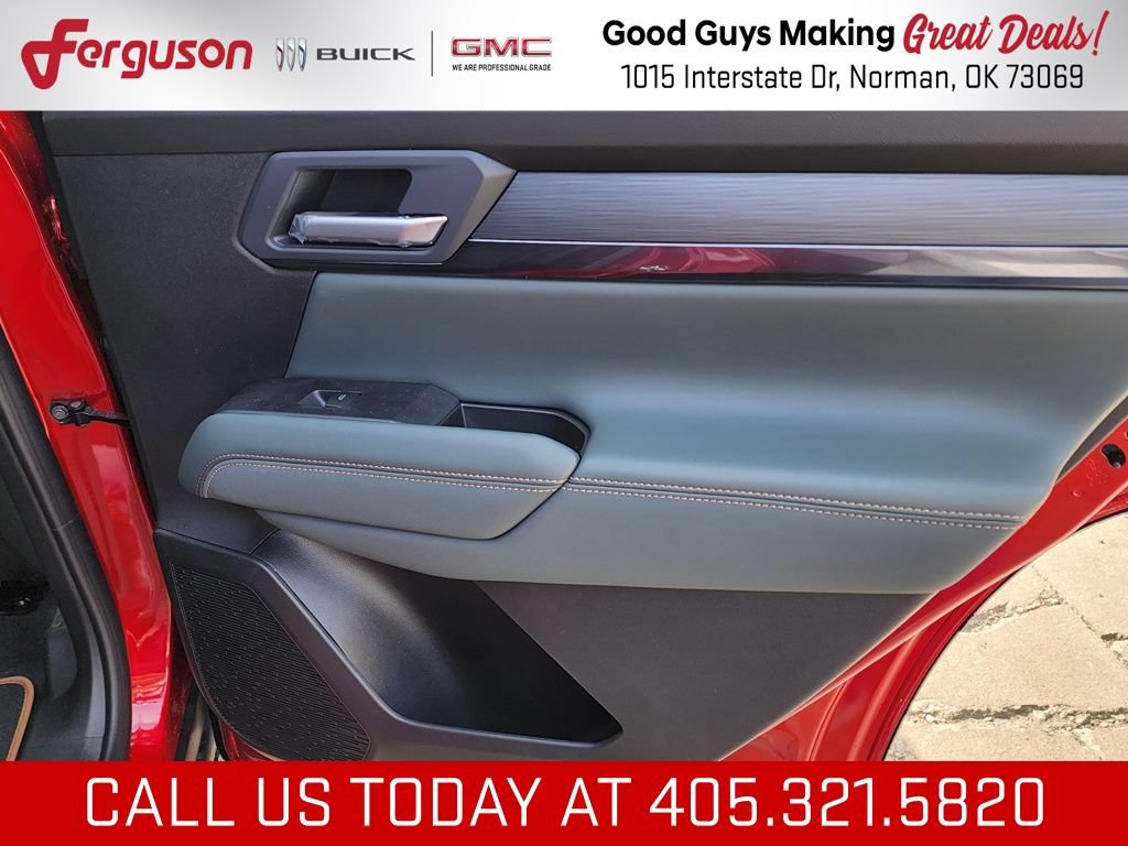 New 2026 GMC Terrain AT4 w/ Convenience Package III AWD/4WD image 42