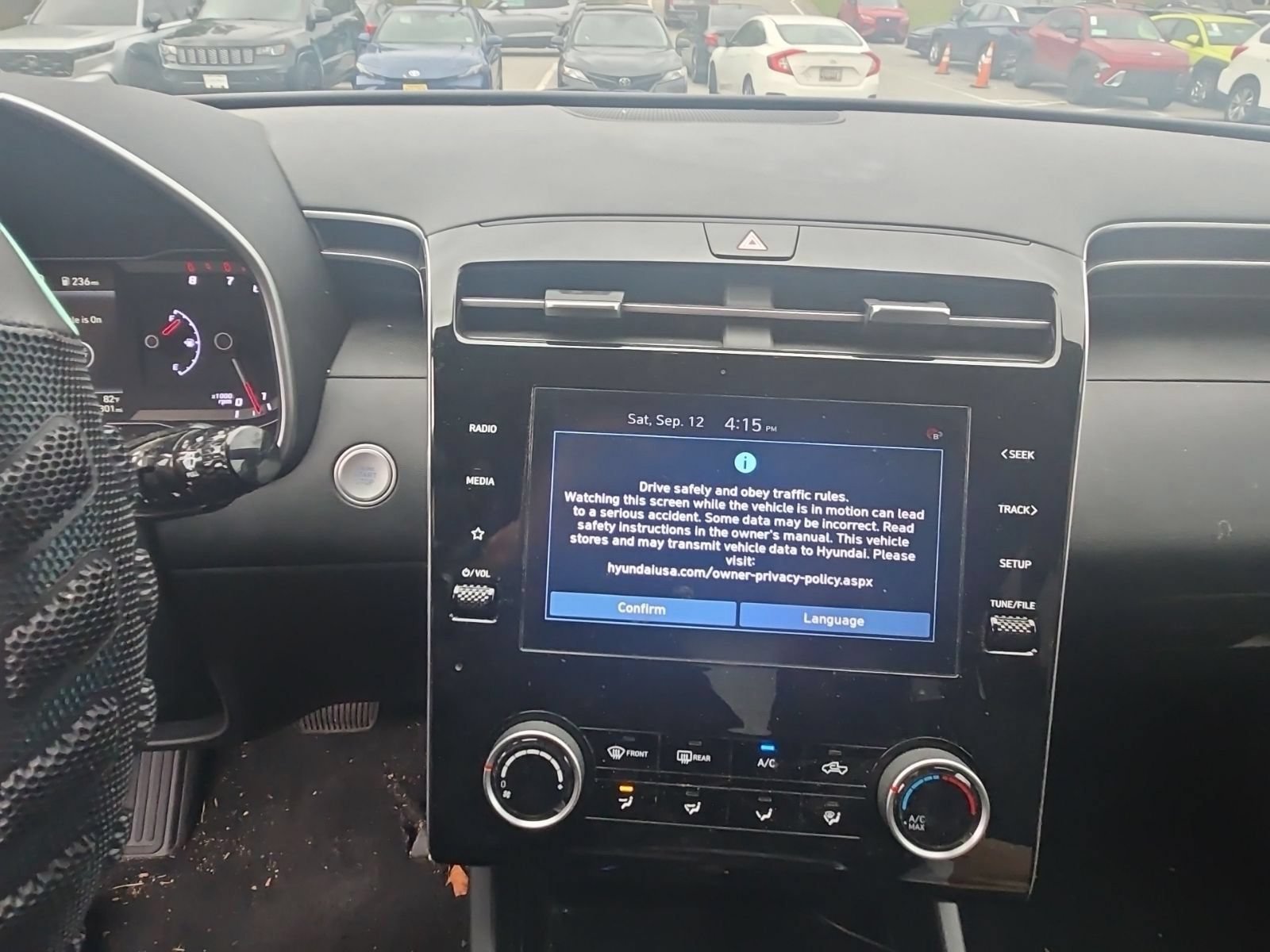 Used 2022 Hyundai Santa Cruz SEL FWD image 10