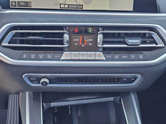 Used 2022 BMW X7 xDrive40i w/ Luxury Seating Package AWD/4WD image 92