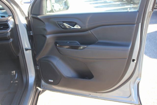 Used 2023 GMC Acadia AT4 w/ Trailering Package AWD/4WD image 38