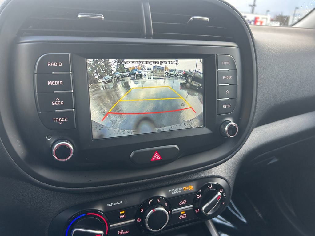 Used 2021 Kia Soul LX image 19