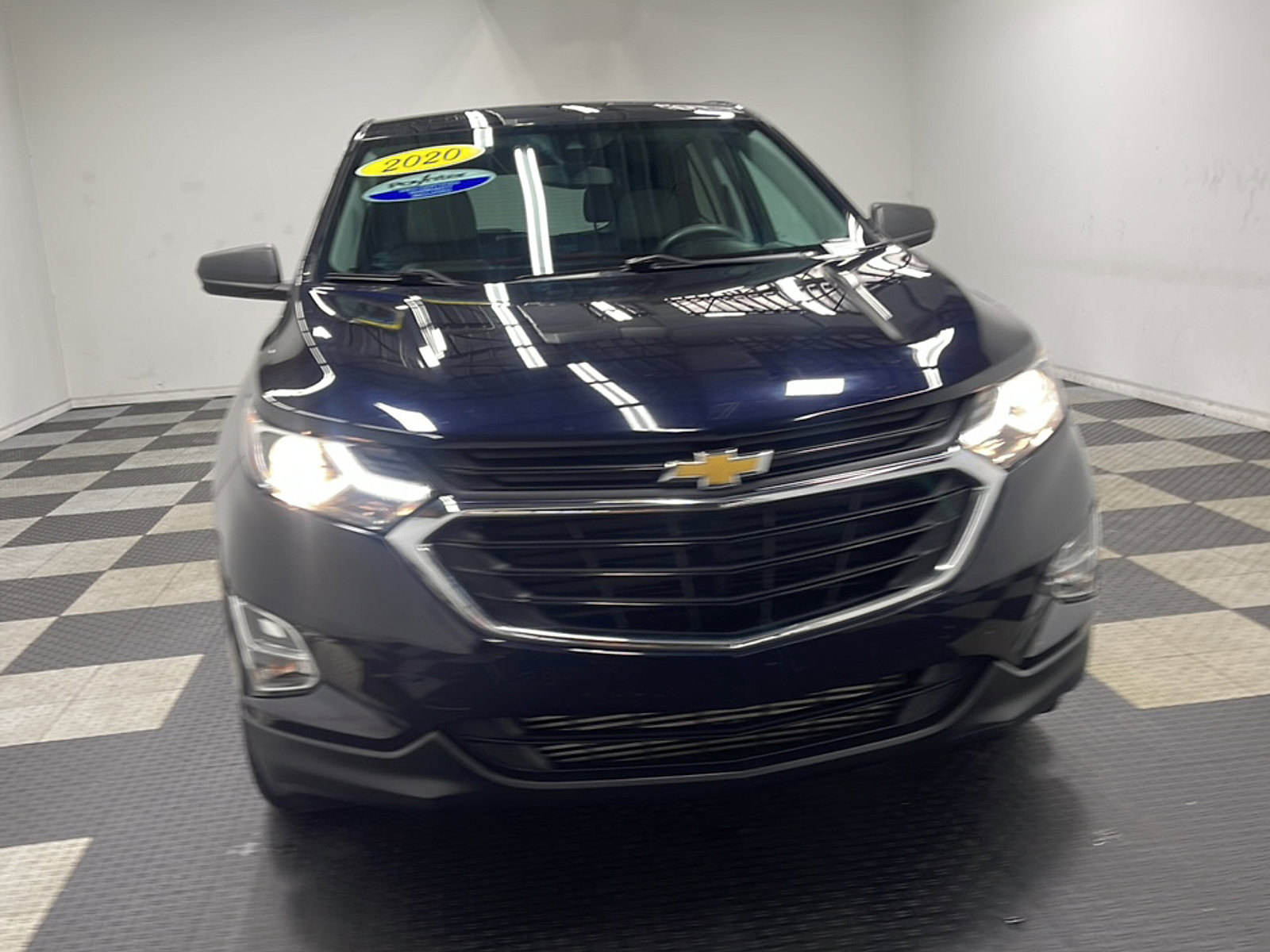 Used 2020 Chevrolet Equinox LS w/ LS Convenience Package FWD image 24