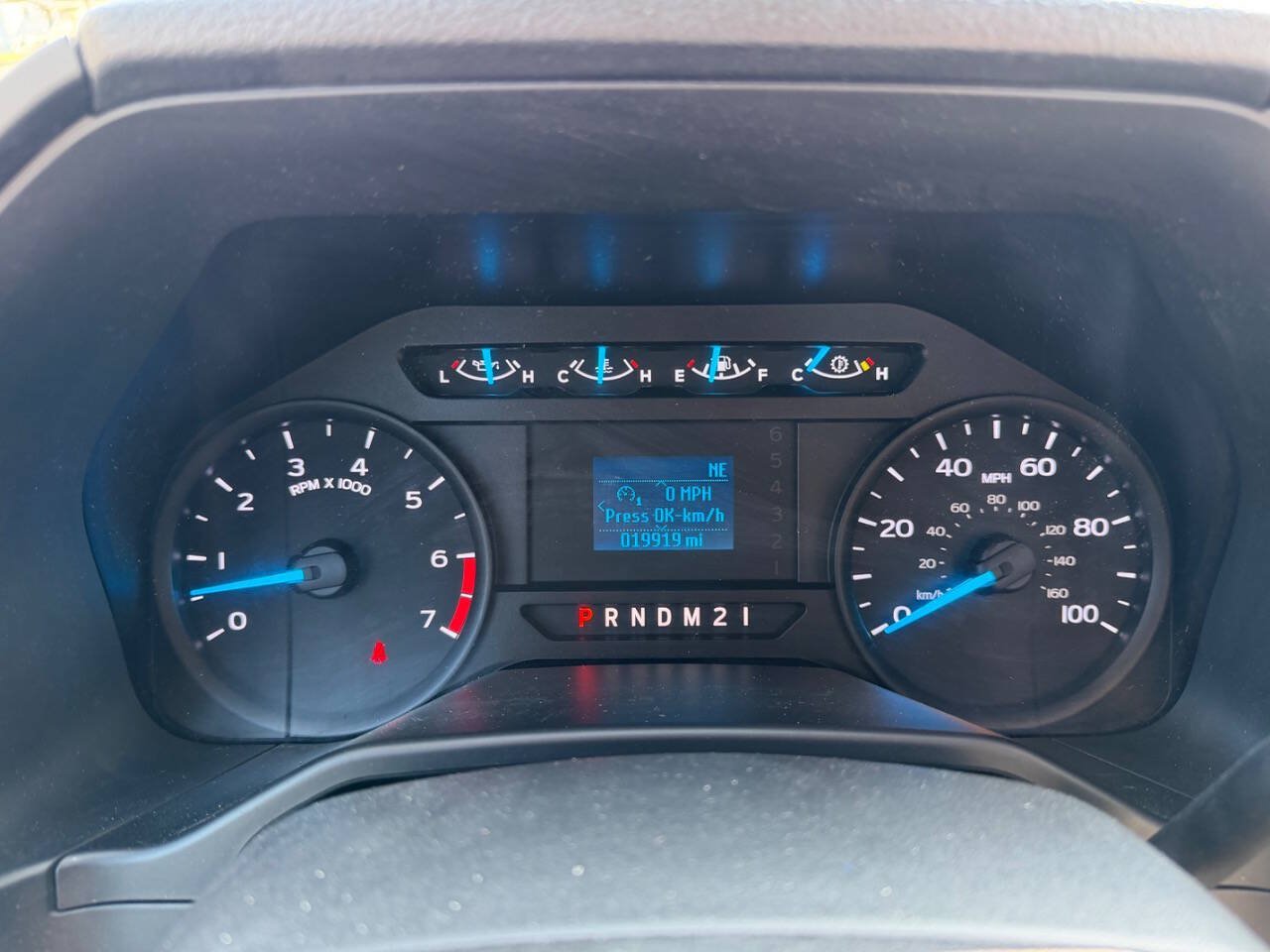 Used 2017 Ford F250 XL w/ Power Equipment Group AWD/4WD image 10