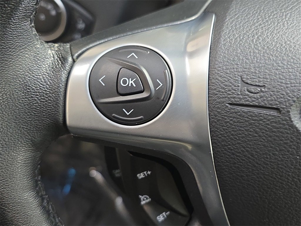 Used 2017 Ford C-MAX Titanium w/ Equipment Group 301A image 14