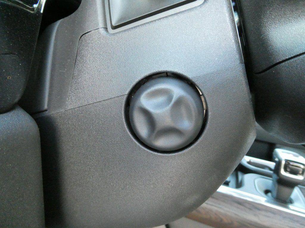 New 2026 GMC Sierra 1500 SLT w/ SLT Premium Package image 23