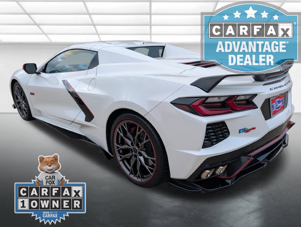 Used 2023 Chevrolet Corvette Stingray Premium Conv w/ Z51 Performance Package RWD image 2