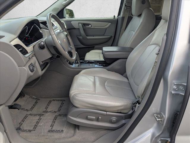 Used 2017 Chevrolet Traverse LT FWD image 15