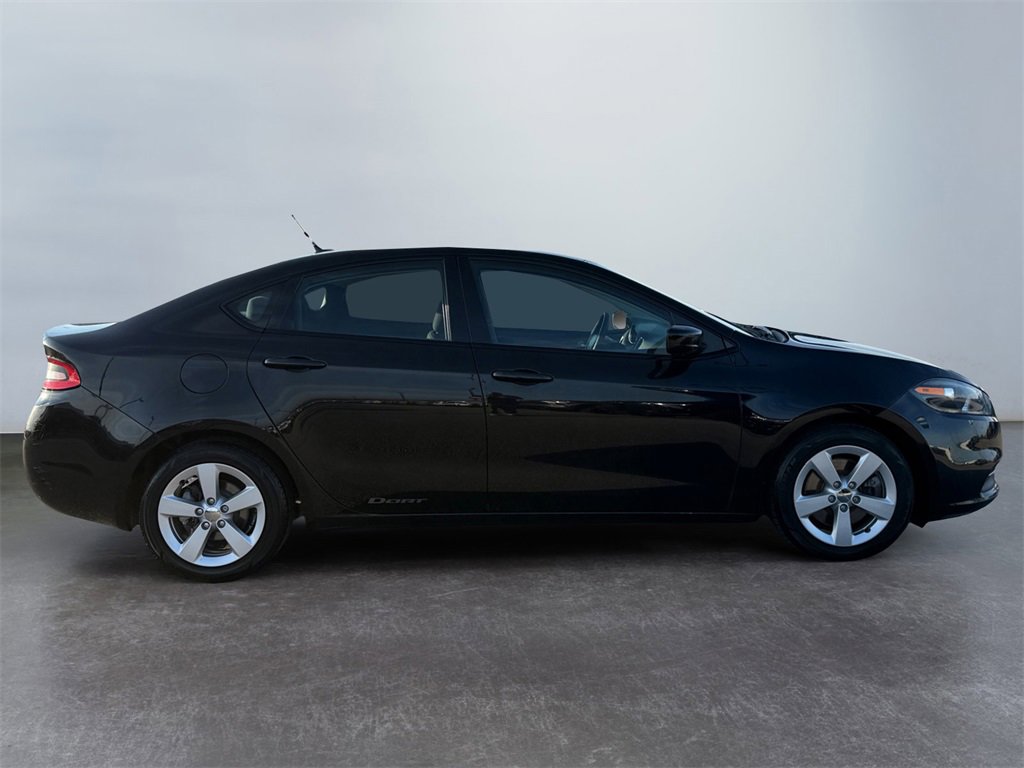 Used 2016 Dodge Dart SXT w/ Sun/Sound Group image 2