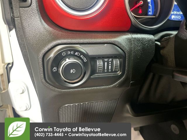 Used 2019 Jeep Wrangler Unlimited Rubicon w/ Uconnect 4C Nav & Sound Group image 19