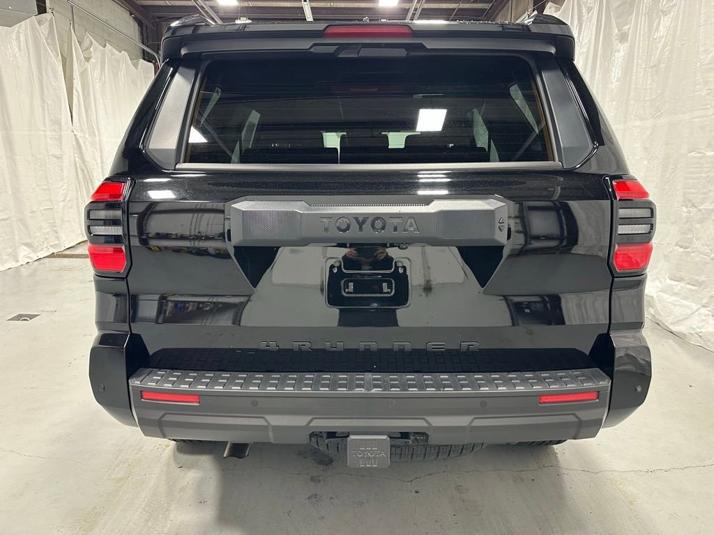 Used 2025 Toyota 4Runner TRD Off-Road AWD/4WD image 6