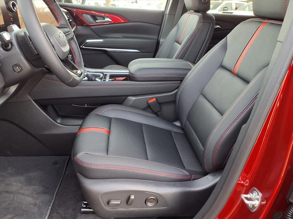 New 2026 Chevrolet Traverse RS image 8