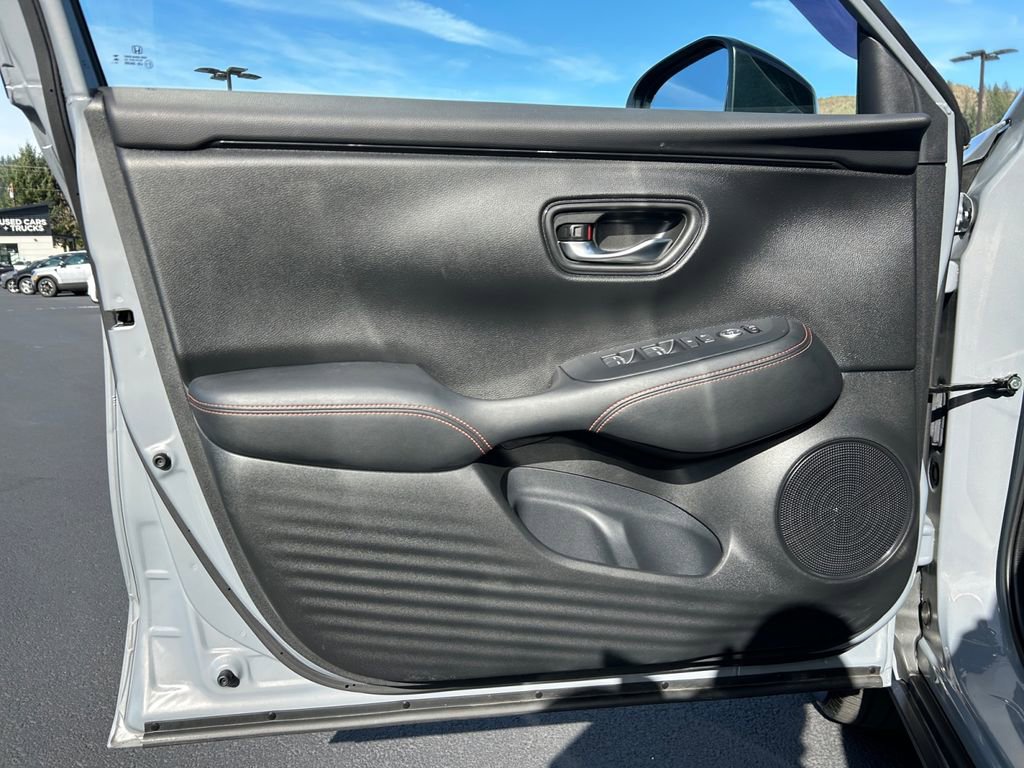 Used 2024 Honda HR-V Sport image 24