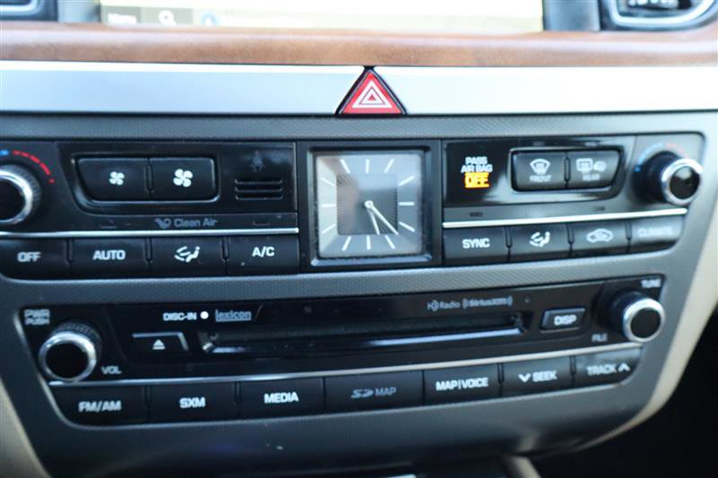 Used 2015 Hyundai Genesis 3.8 w/ Option Group 04 image 22