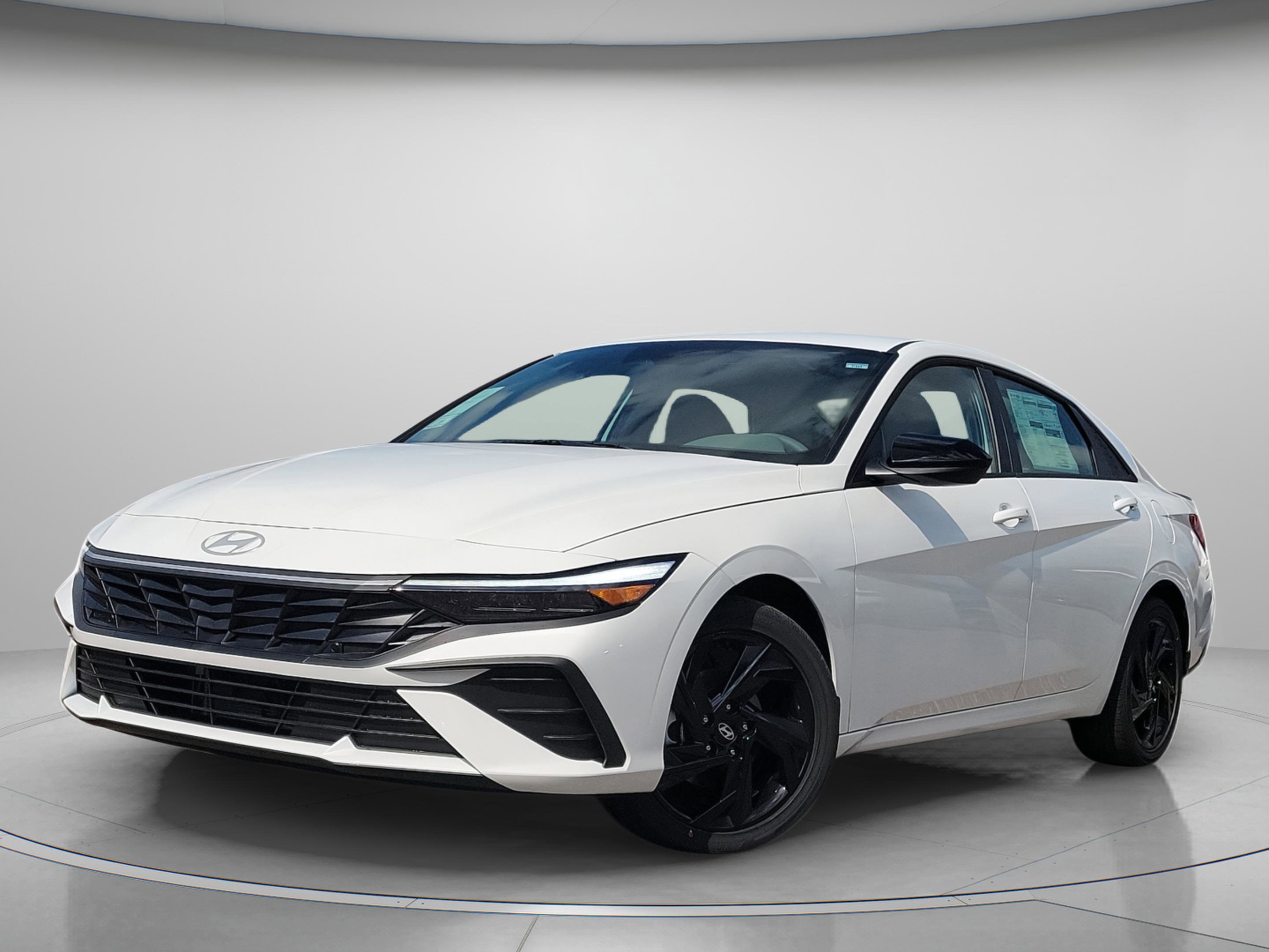 New 2026 Hyundai Elantra Sport image 2