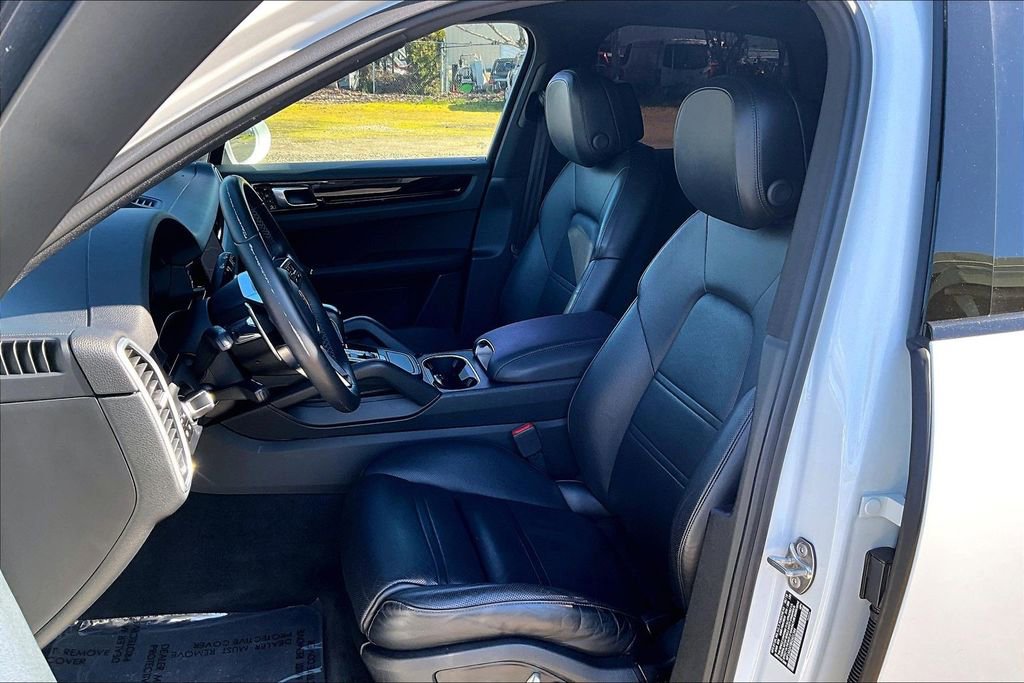 Used 2019 Porsche Cayenne image 9