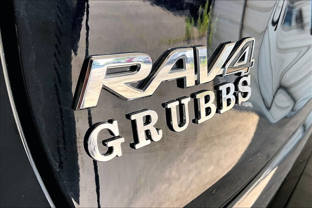 Used 2024 Toyota RAV4 SE w/ Convenience Package AWD/4WD image 44