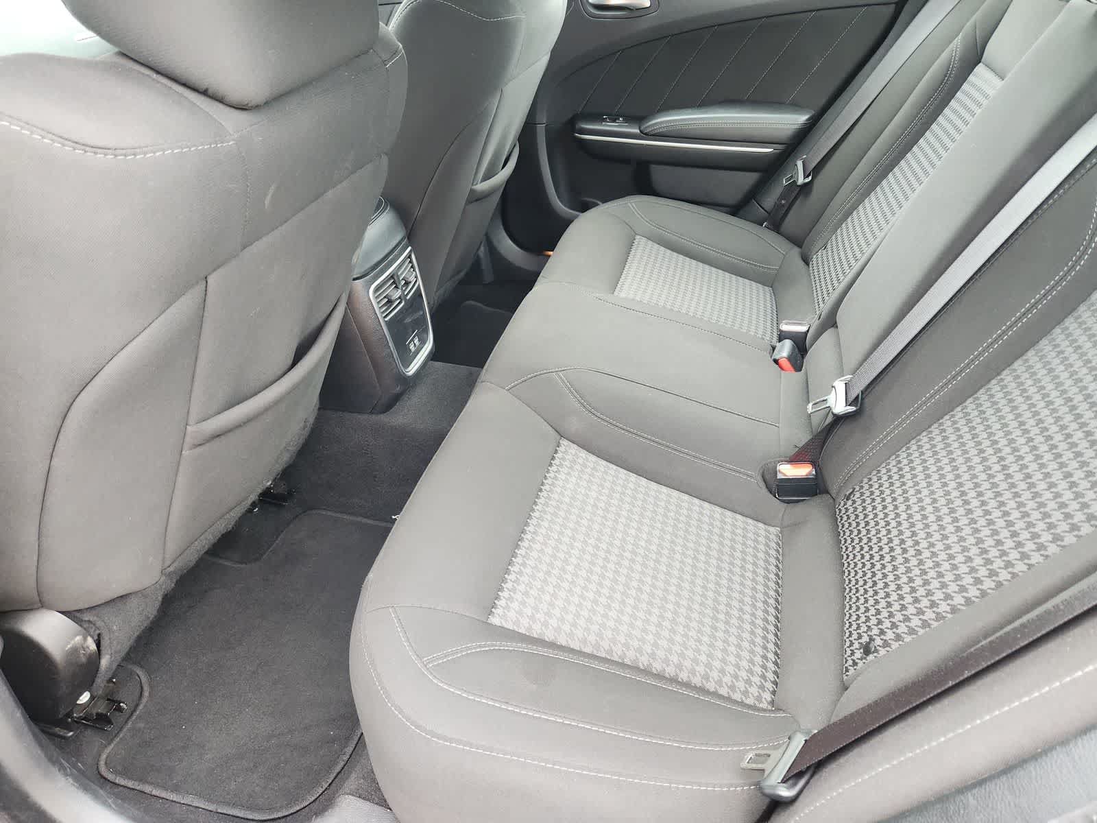 Used 2023 Dodge Charger SXT RWD image 27