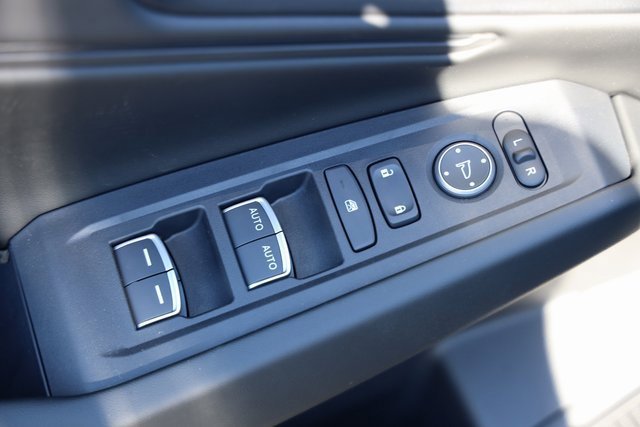 New 2025 Honda Accord SE image 16