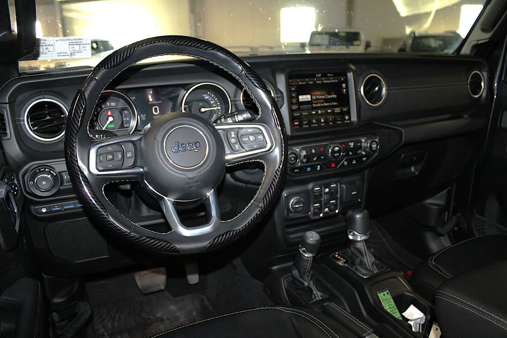 Used 2022 Jeep Wrangler Unlimited Sahara w/ Cold Weather Group AWD/4WD image 4