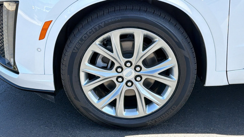 Used 2020 Cadillac XT6 Sport image 9