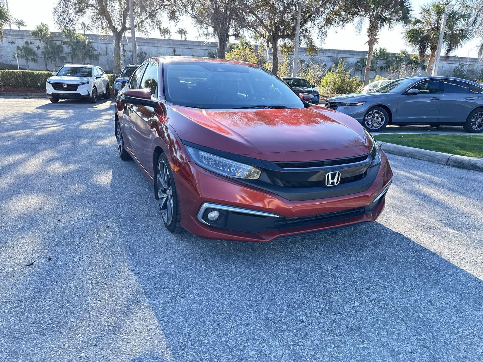 Used 2019 Honda Civic Touring image 7