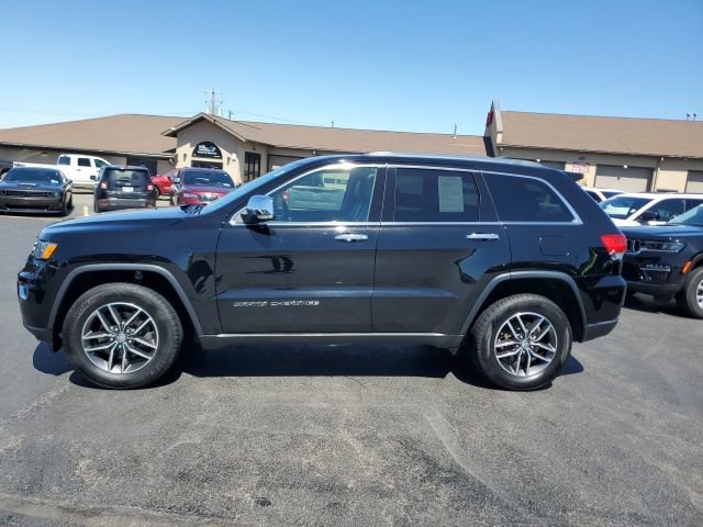 Used 2018 Jeep Grand Cherokee Limited AWD/4WD image 2