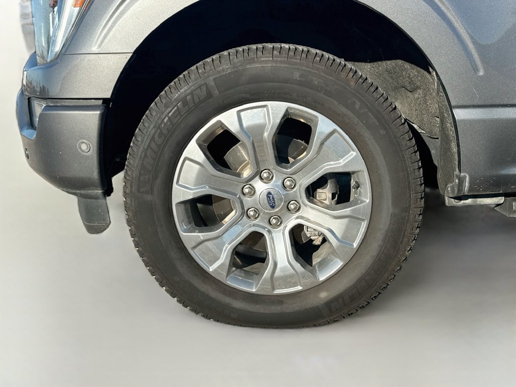 Used 2021 Ford F150 Platinum w/ Equipment Group 701A High AWD/4WD image 30