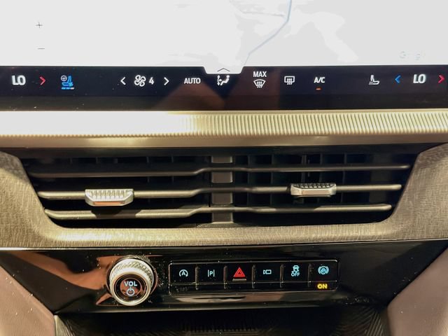 Used 2026 Ford Explorer Platinum AWD/4WD image 14