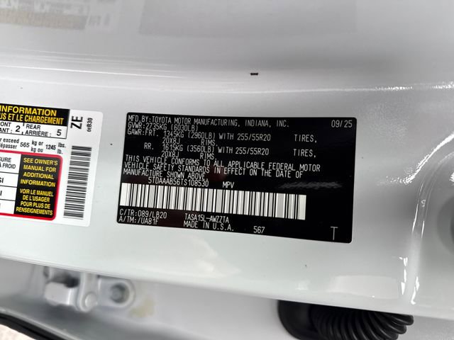 Used 2026 Toyota Grand Highlander Platinum image 22