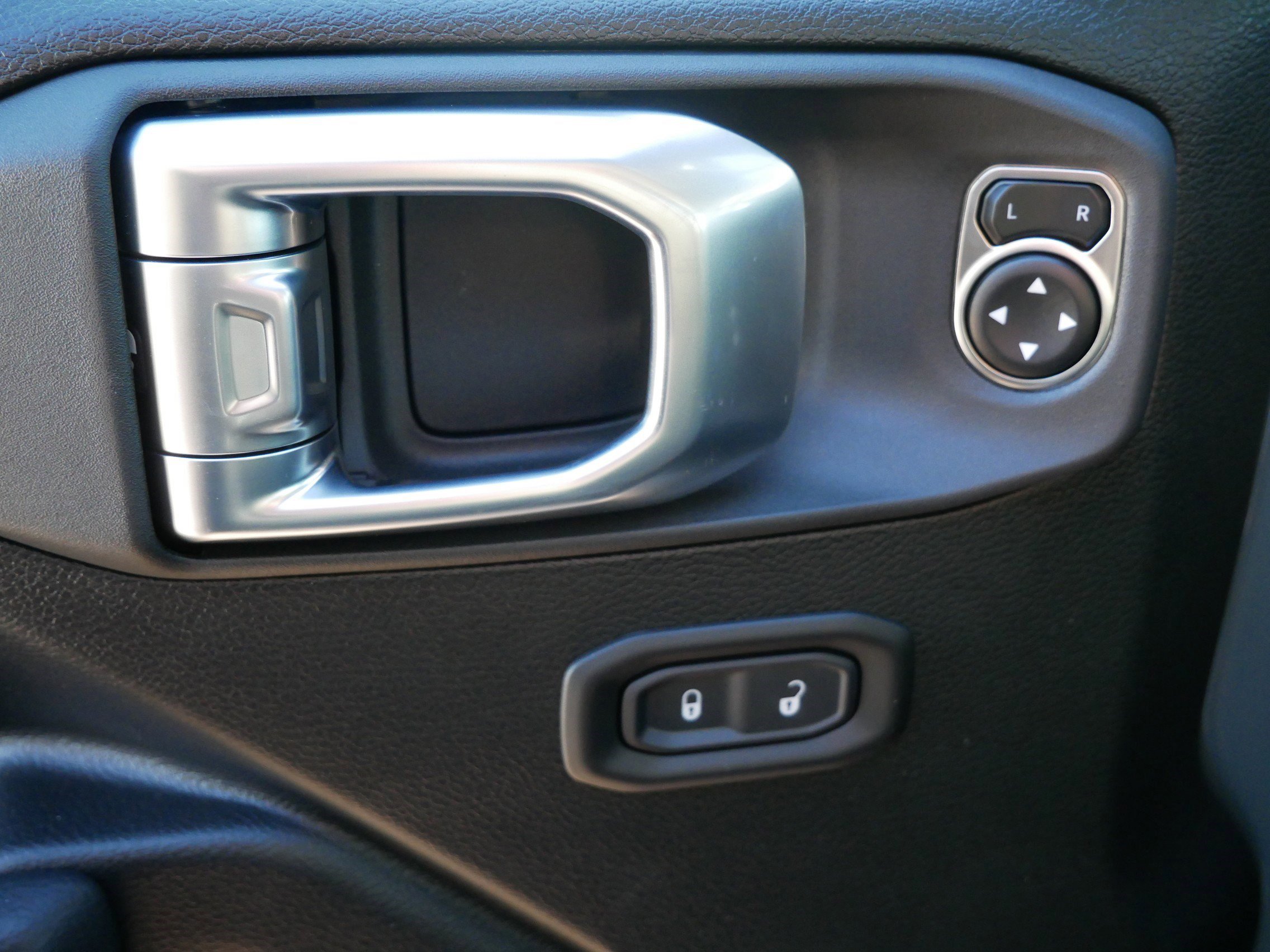 New 2026 Jeep Gladiator Sport image 13