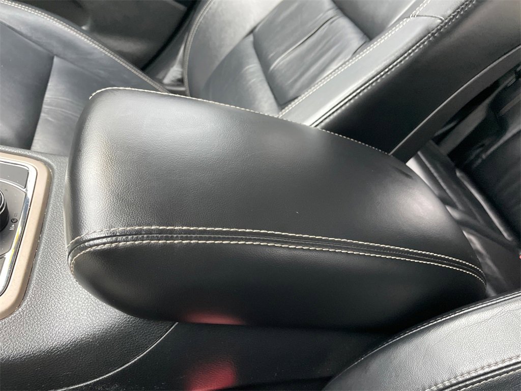 Used 2016 Jeep Grand Cherokee Limited image 17