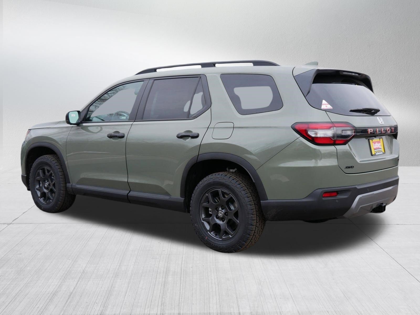 New 2026 Honda Pilot TrailSport image 5