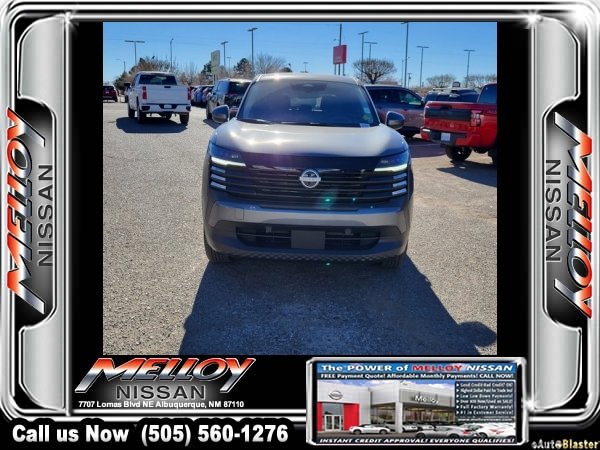 Used 2025 Nissan Kicks SV image 5