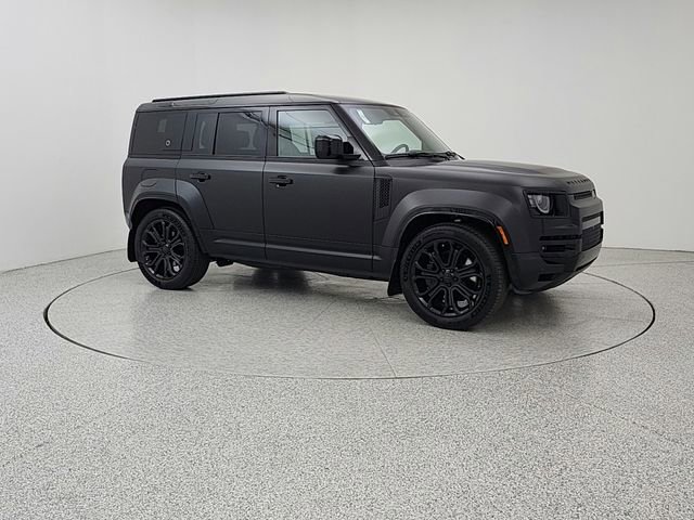 New 2026 Land Rover Defender 110 OCTA AWD/4WD image 3