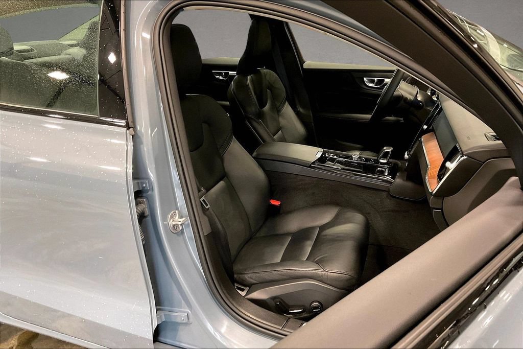Used 2024 Volvo S60 T8 Plus w/ Climate Package AWD/4WD image 30