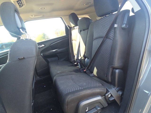 Used 2020 Dodge Journey SE FWD image 16