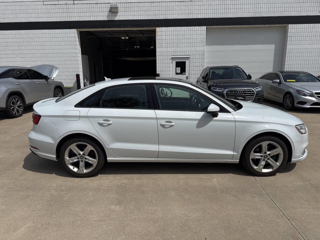 Used 2017 Audi A3 2.0T Premium w/ Convenience Package AWD/4WD image 6