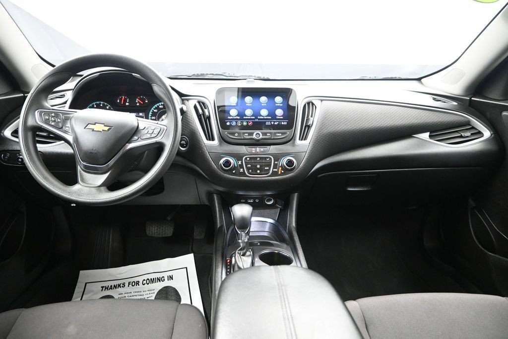 Used 2023 Chevrolet Malibu LT FWD image 30