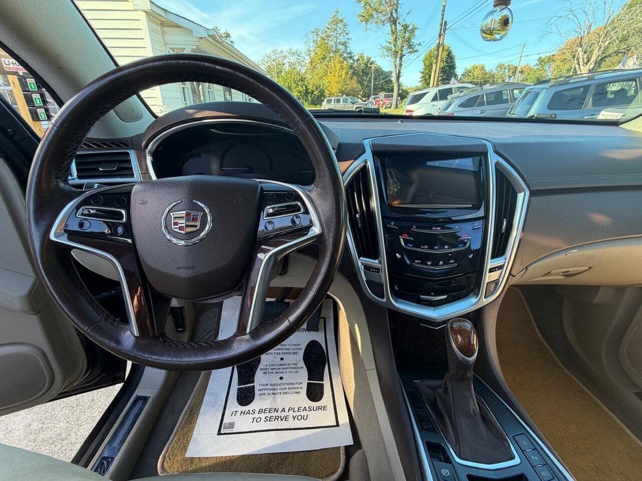 Used 2015 Cadillac SRX Luxury w/ Driver Awareness Package AWD/4WD image 15