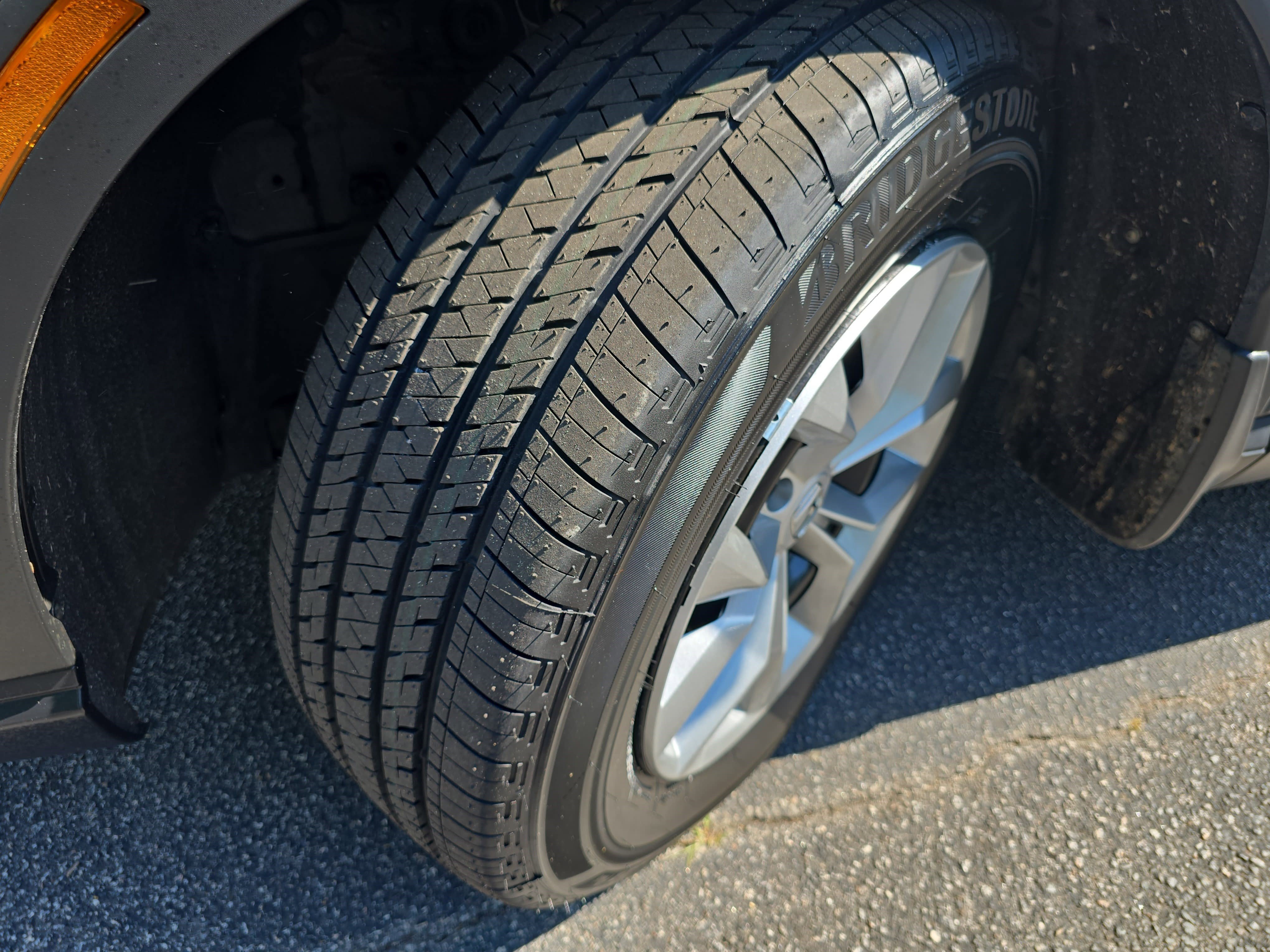 Used 2025 Honda CR-V LX image 30